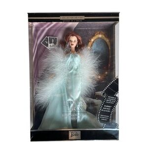 Between Takes Hollywood Movie Star Collection Barbie Doll 2000 Mattel 27684